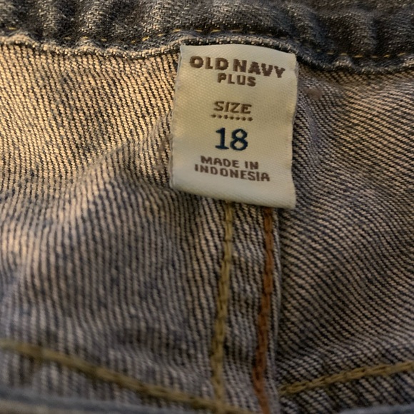 Old Navy High-Waisted Medium-Wash Straight Jeans Women Size 18 - Picture 5 of 6
